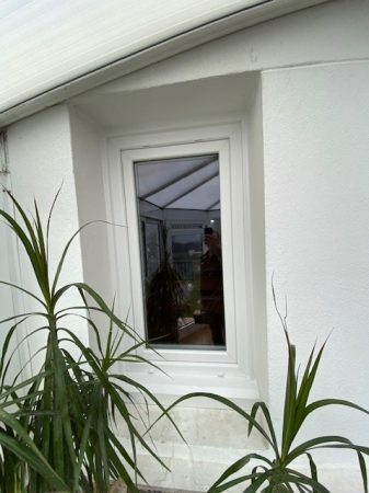 Fenêtre escalier après